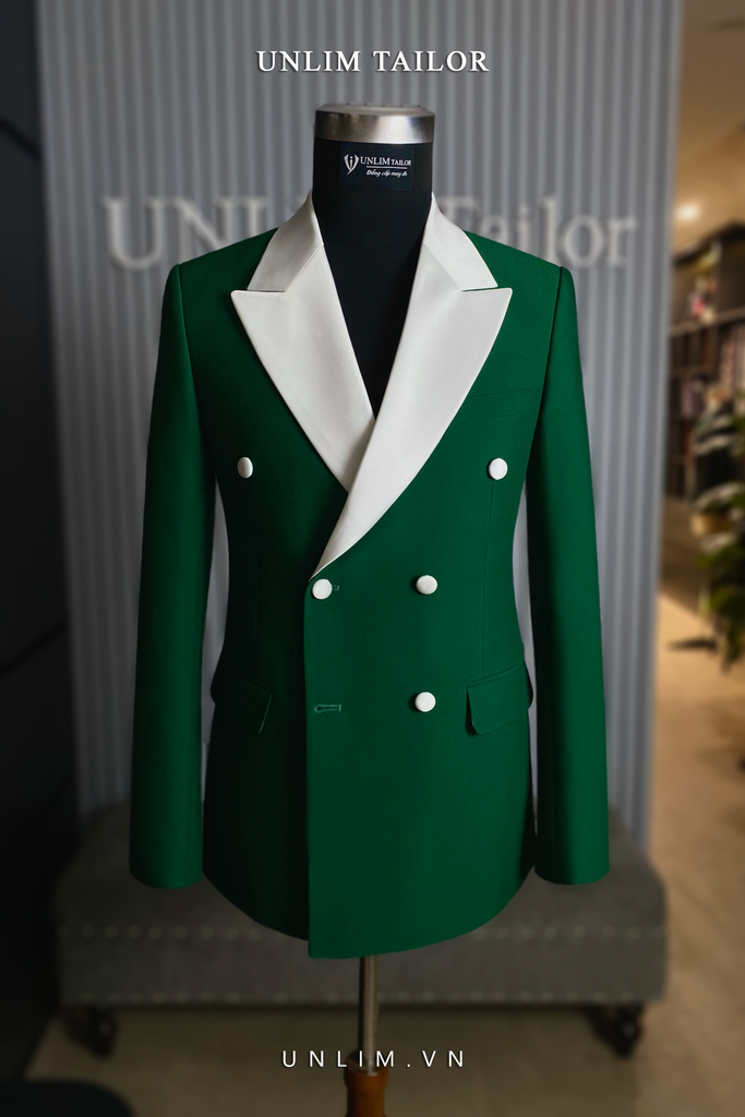 tuxedo-Emerald Green-color-hot-2026