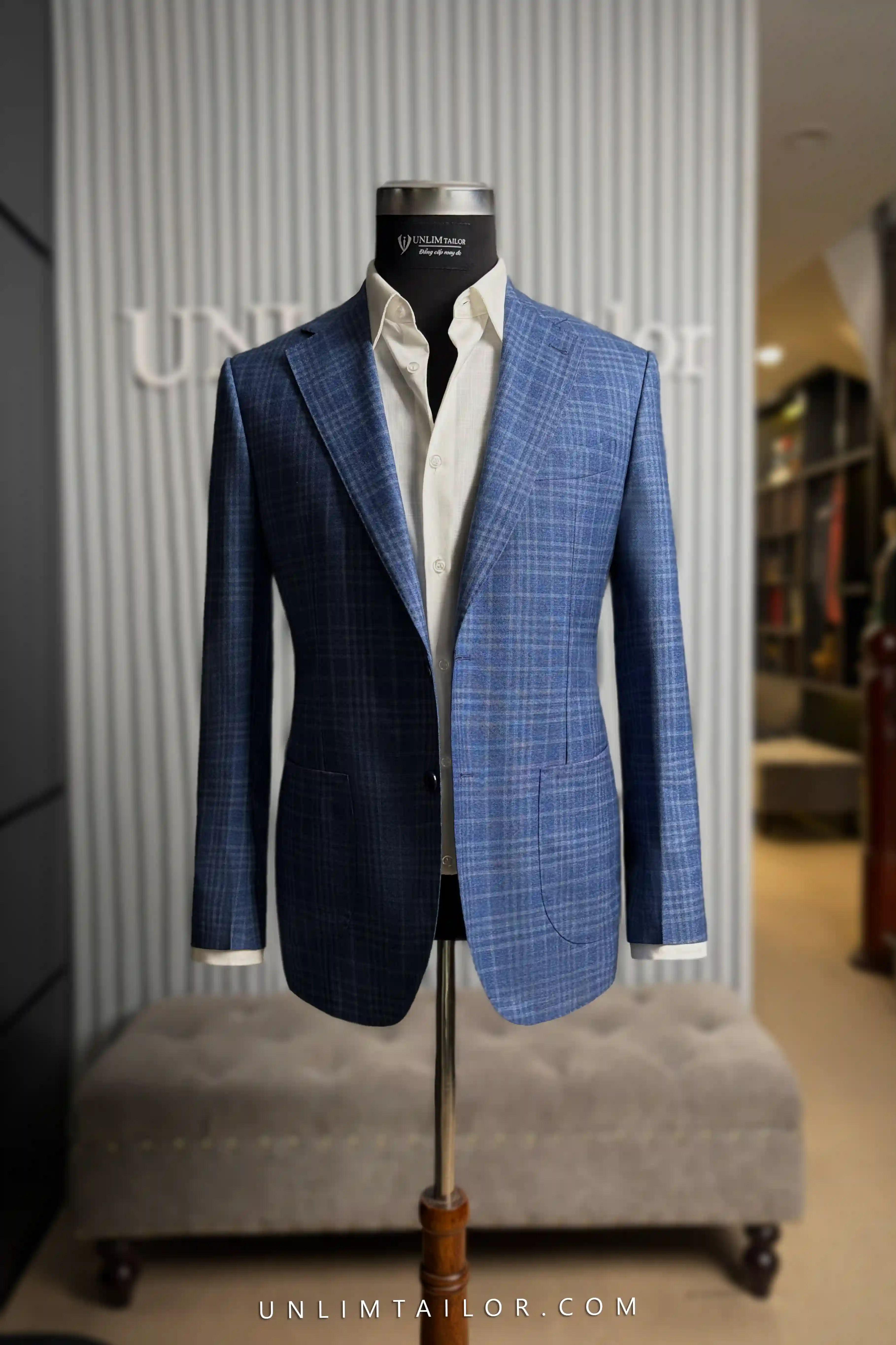 Navy blue gingham blazer - detail images