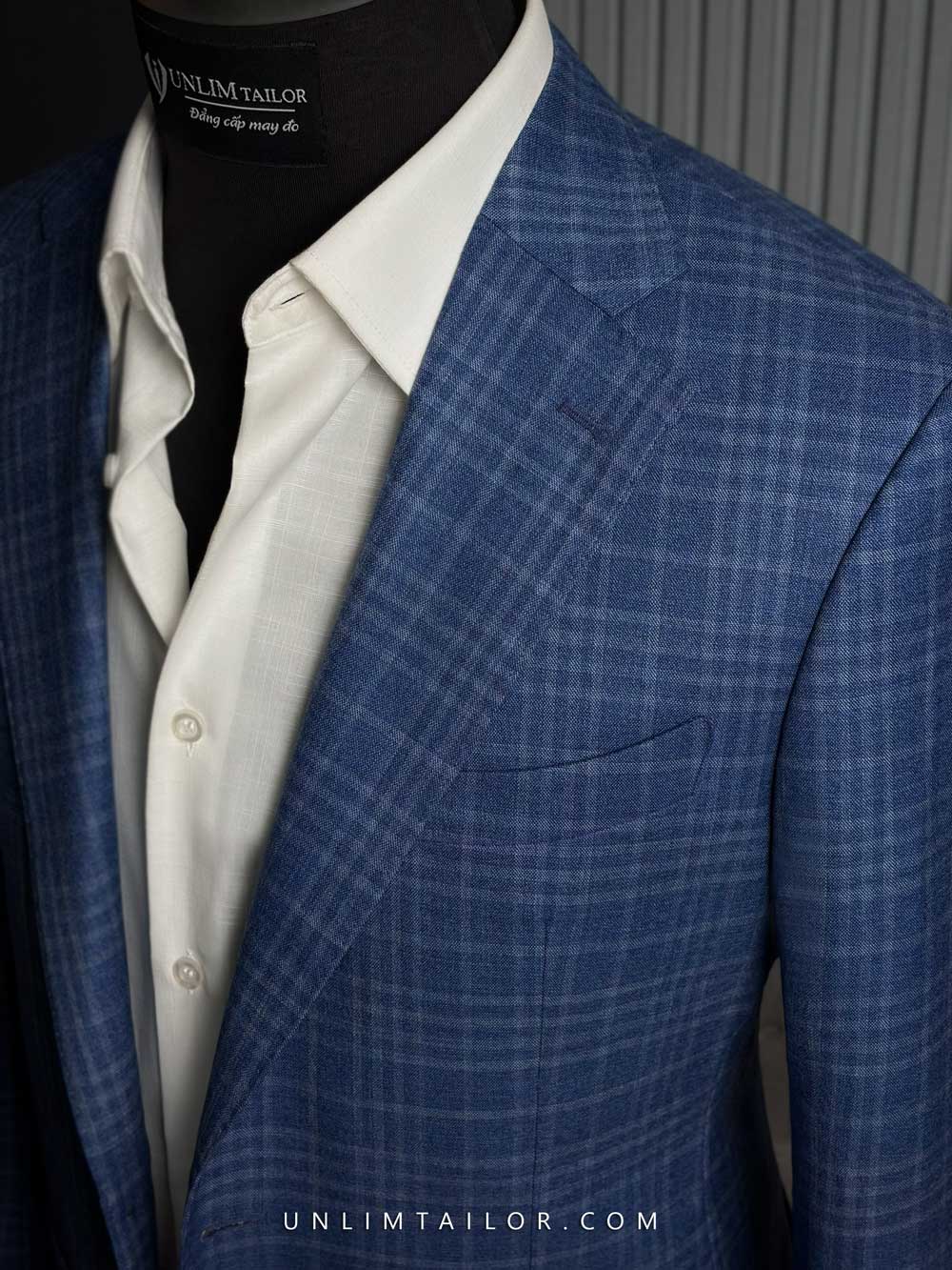 Navy blue gingham blazer - detail images
