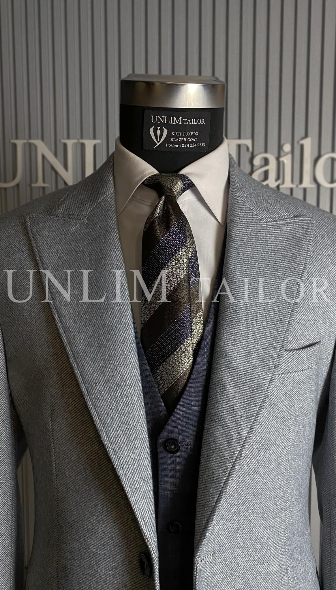 Măng Tô Dạ Lông Cừu Xanh Sáng Họa Tiết Kẻ Sọc - detail images